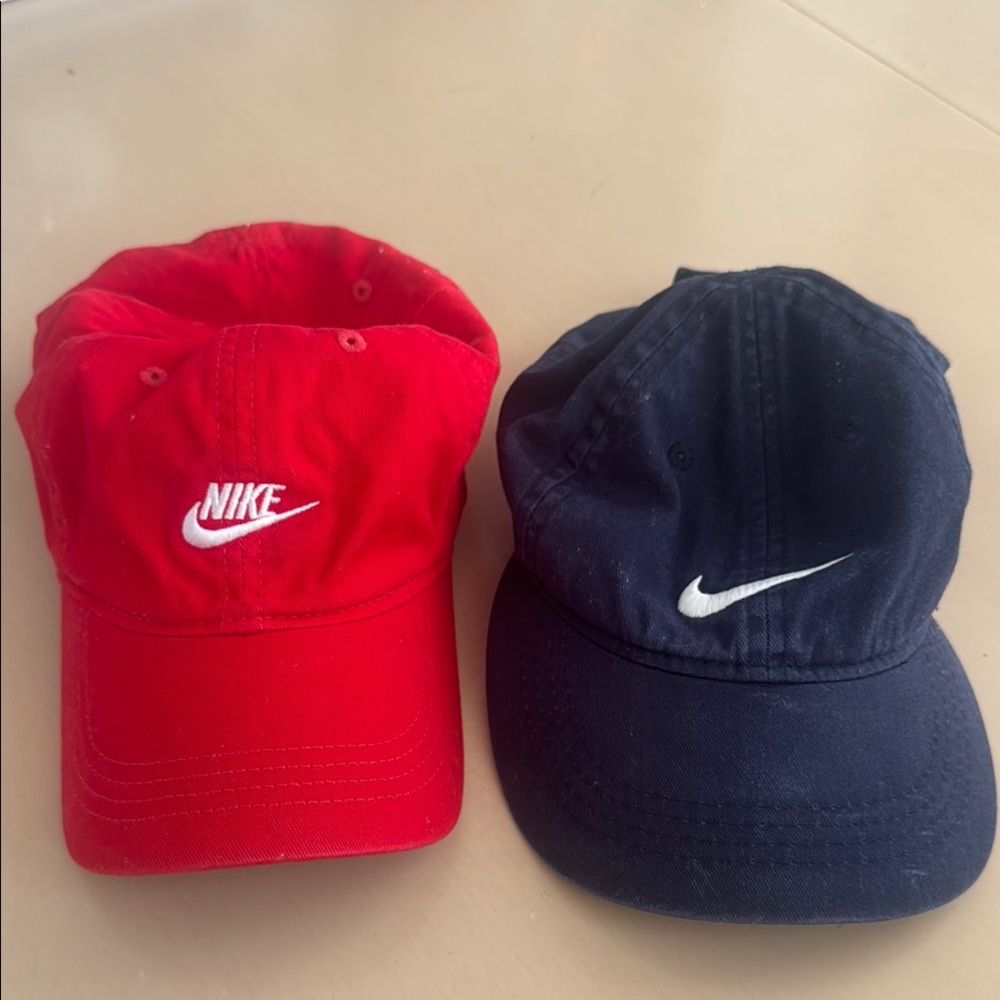 Bundle Nike Red and Navy Caps for kids